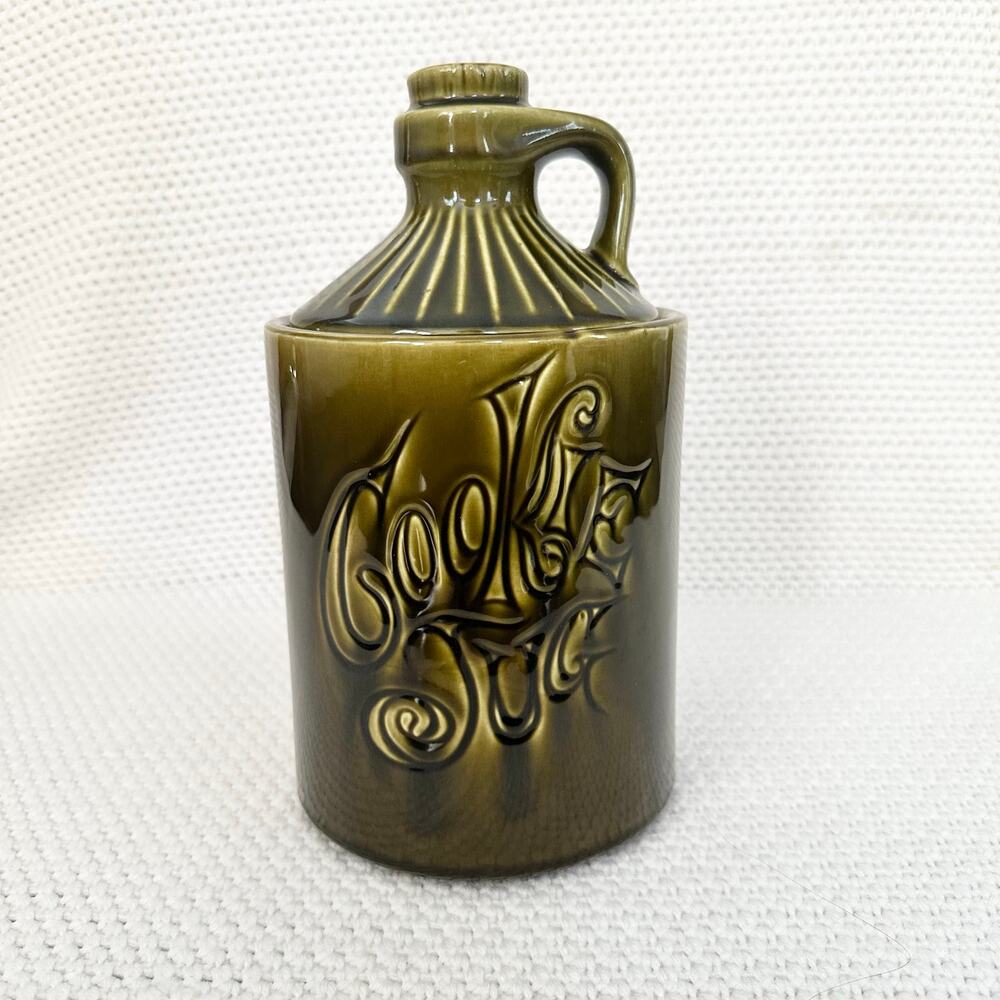 McCoy Vintage Green Painted Ceramic Glazed Cookie Jug Jar 60s 70s USA Retro